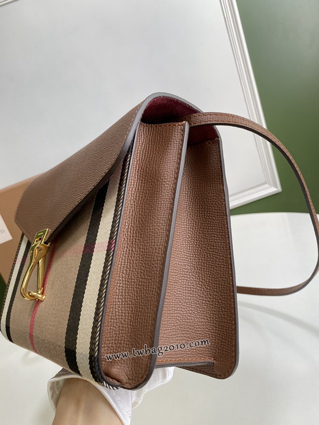 Burberry專門店新款格紋斜背包 巴寶莉女士斜挎肩背包 yxb1126